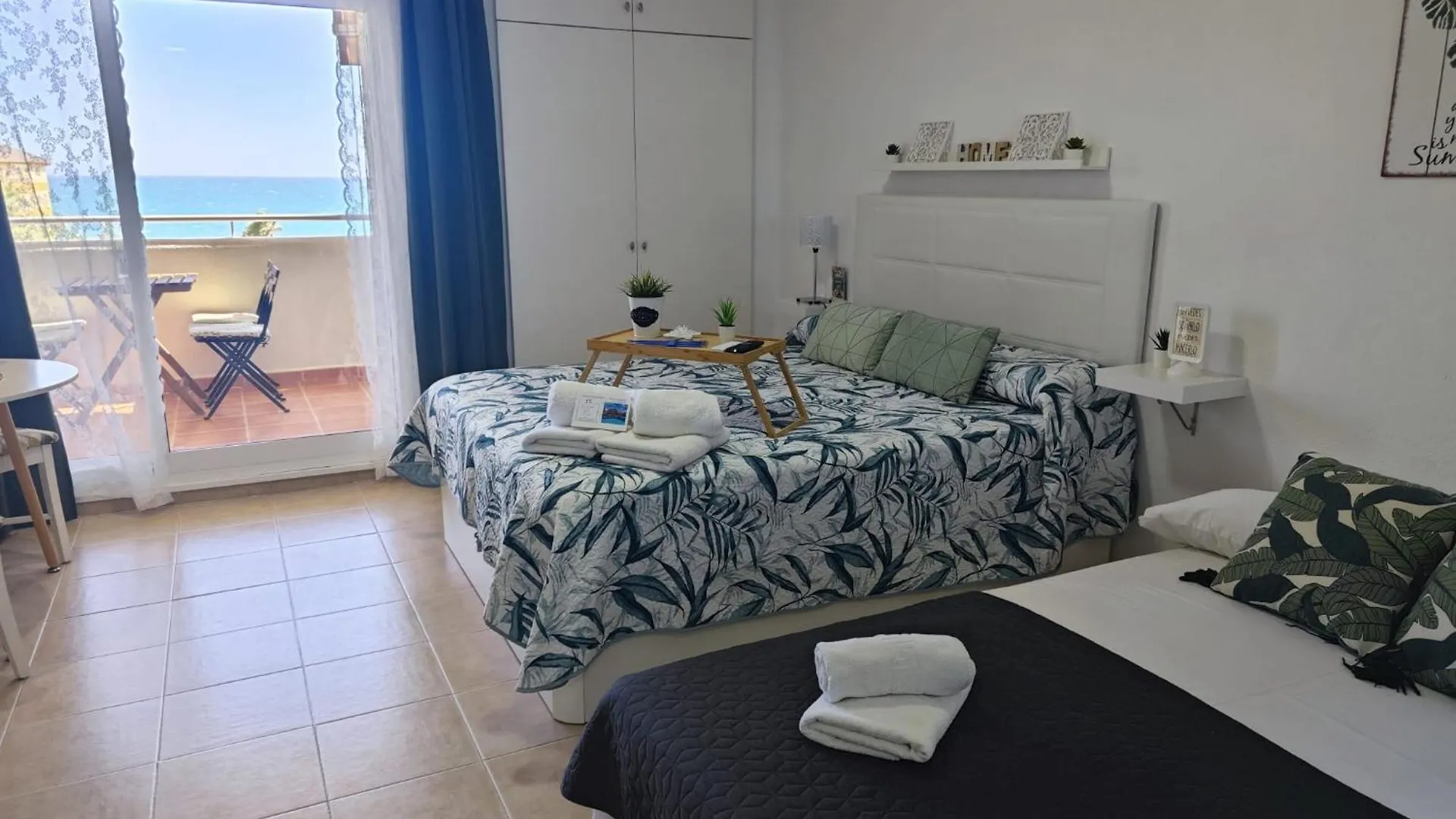 Benalbeach Holidays Benalmadena Apartment